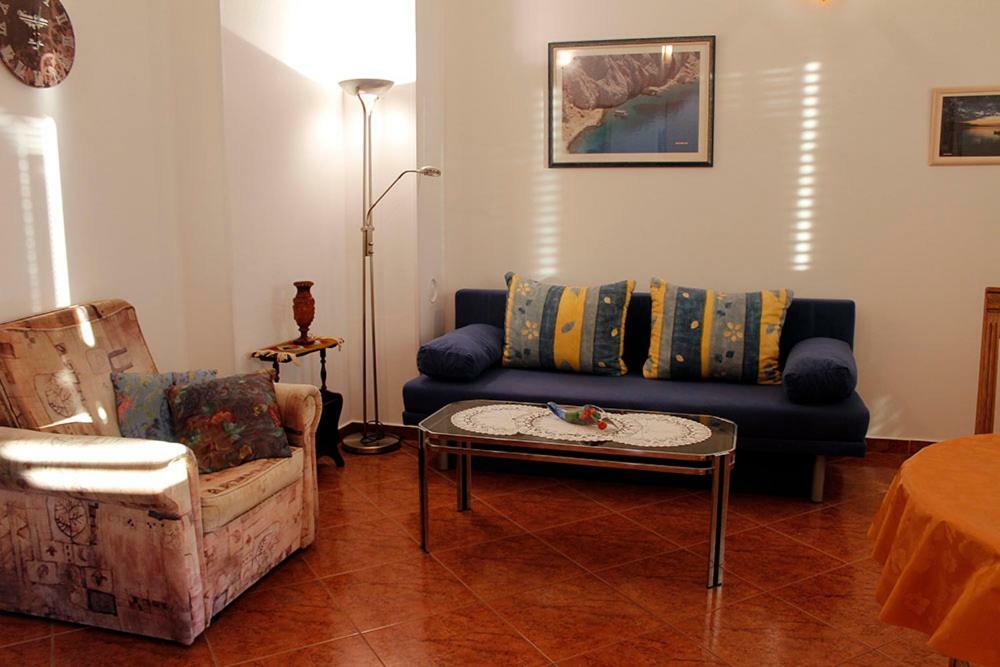 Apartmani Zeljko Metajna Extérieur photo
